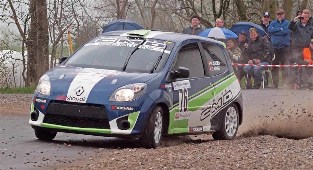 Nicolai Nielsen og Oliver Saust går til stålet i Micro Rally Cup.